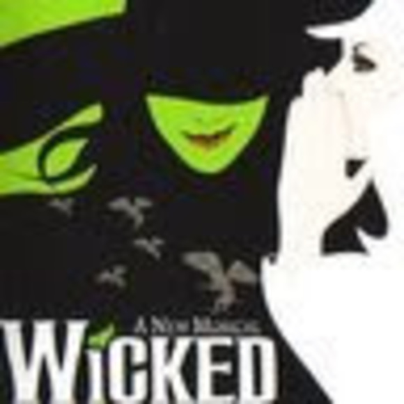 Meet your Posher, Sharon - Picture 1 of 1